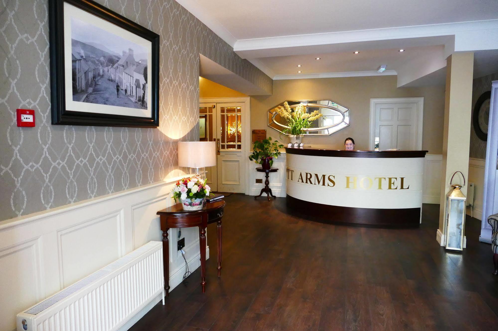 Nesbitt Arms Boutique Hotel Ardara Eksteriør bilde